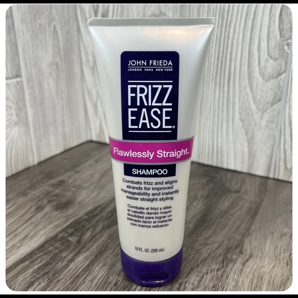 John Frieda - Shampoo - Frizz Ease - “Flawlessly Straight” - 10 Oz